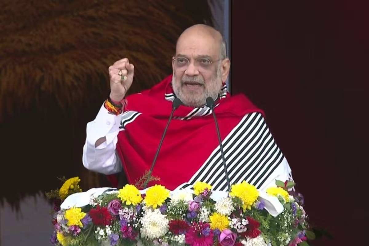 ‘৭ জেলায় ৬৪ লক্ষ অনুপ্রবেশকারী’, অসমের বদলে যাওয়া জনবিন্যাসে কংগ্রেসকে দুষলেন শাহ