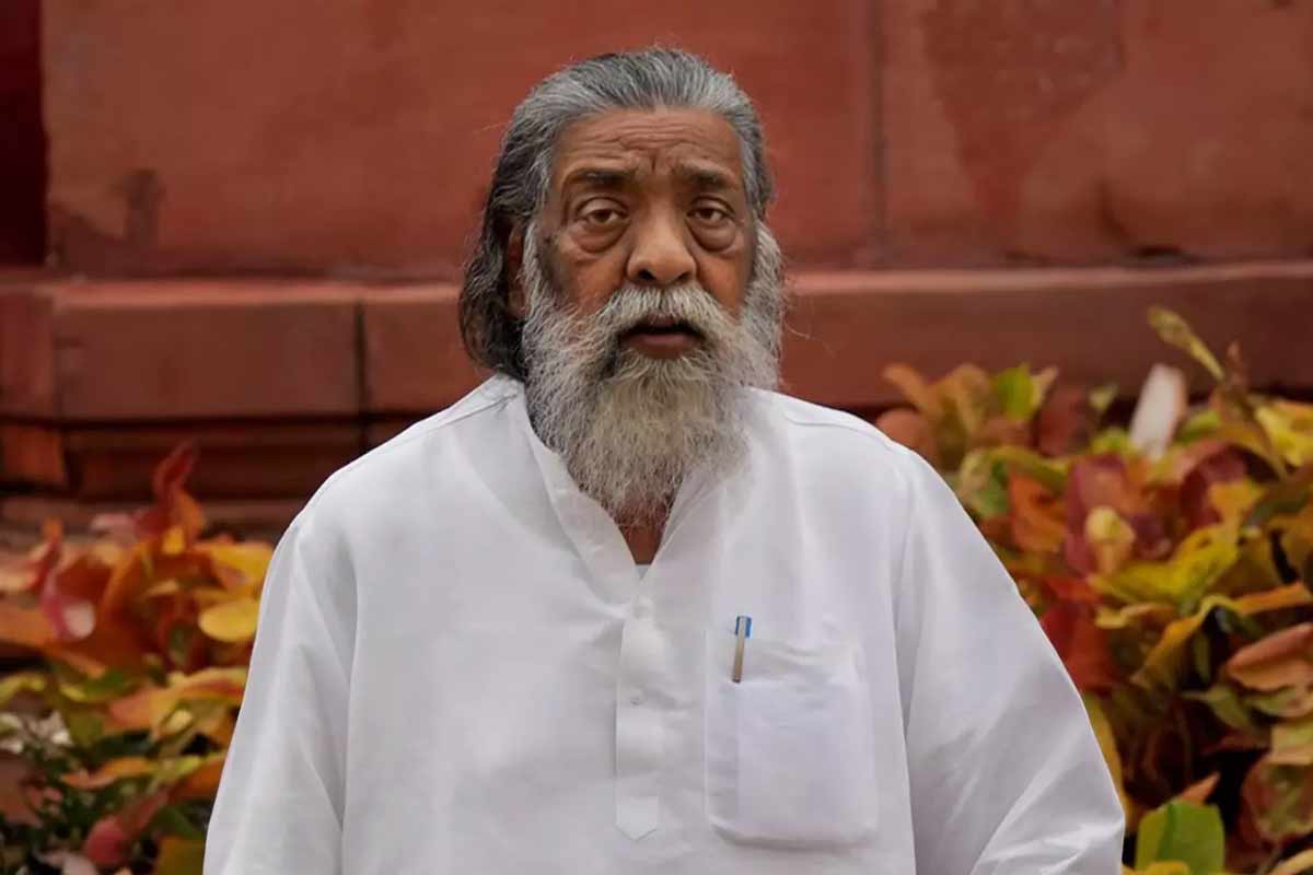 তির-ধনুকের যোদ্ধা, বিতর্ক পেরিয়ে মরণোত্তর পদ্মভূষণে সম্মানিত ‘দিশম গুরু’ শিবু সোরেন