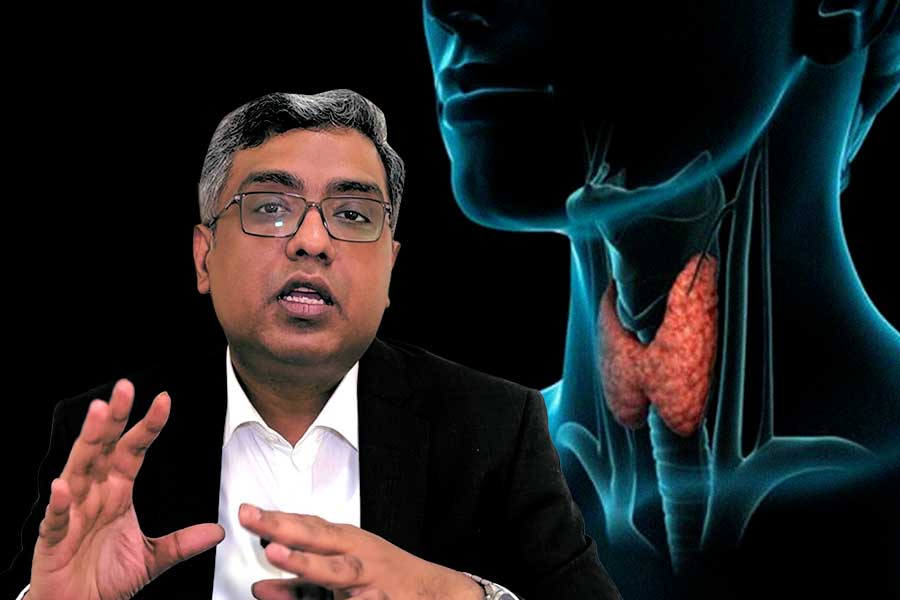 থাইরয়েড ভয়ংকর! বাঁচবেন কীভাবে? জানাচ্ছেন ডাঃ গৌরব ভাদুড়ী।
