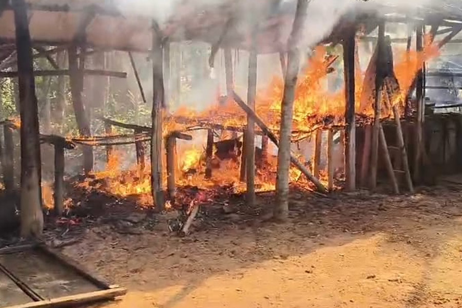 Tripura on Fire as two groups clashes over extortion 