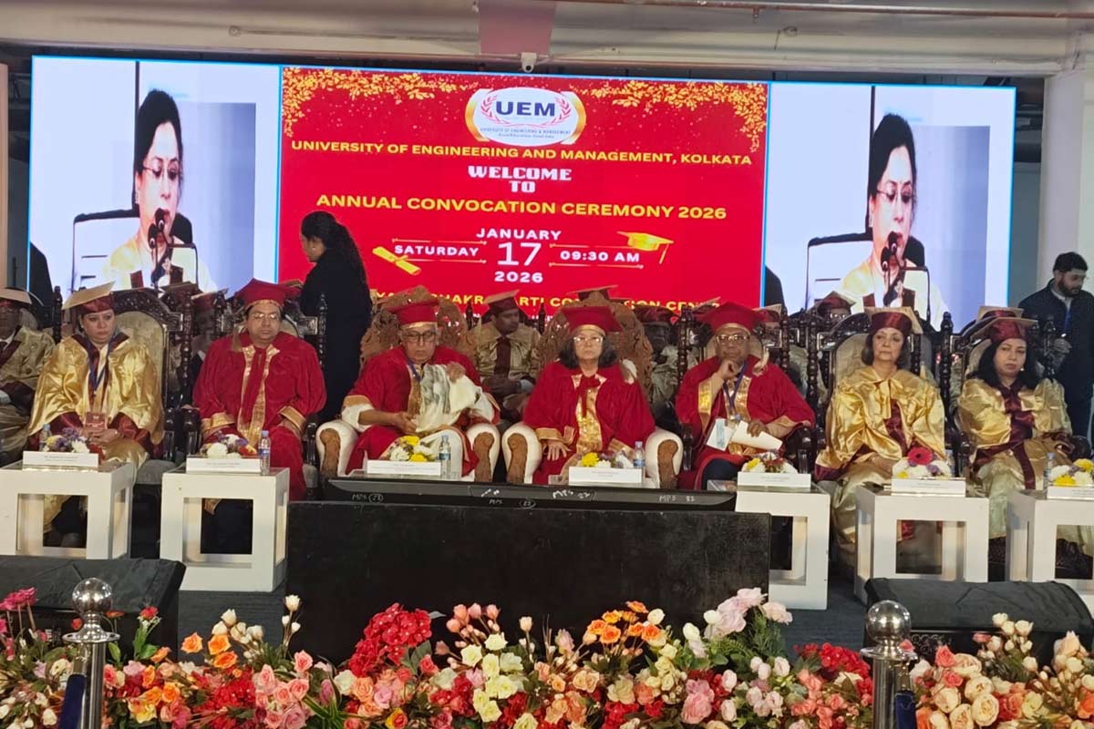স্বপ্নপূরণের মহোৎসব, UEM কলকাতার সমাবর্তনে মেধার জয়জয়কার