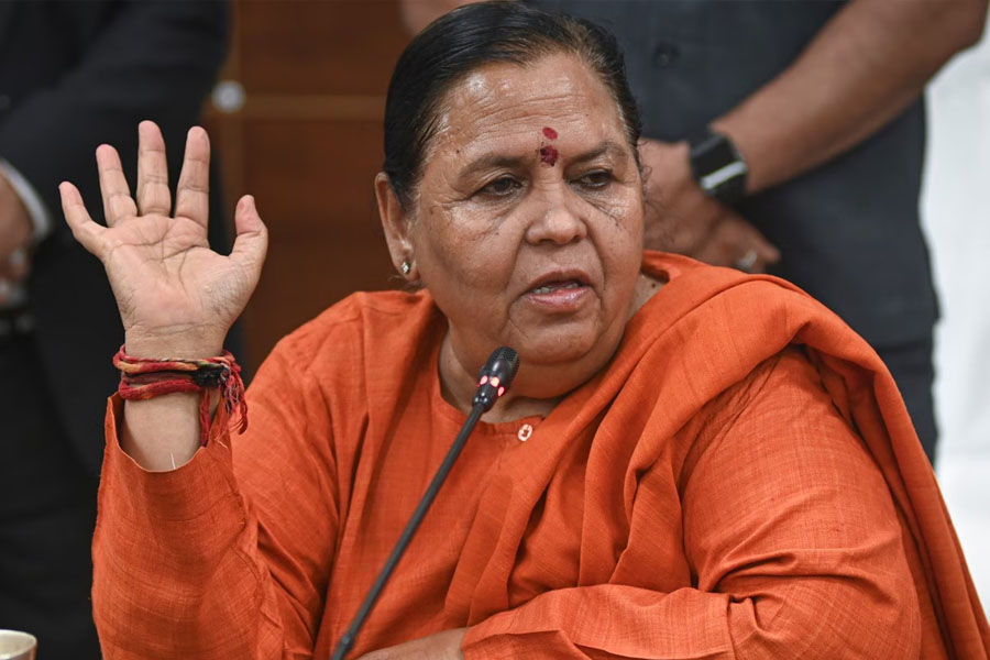 ‘জীবনের দাম ২ লাখ!’ ইন্দোরের জলে বিষক্রিয়ায় বিজেপি সরকারকেই কাঠগড়ায় তুললেন উমা
