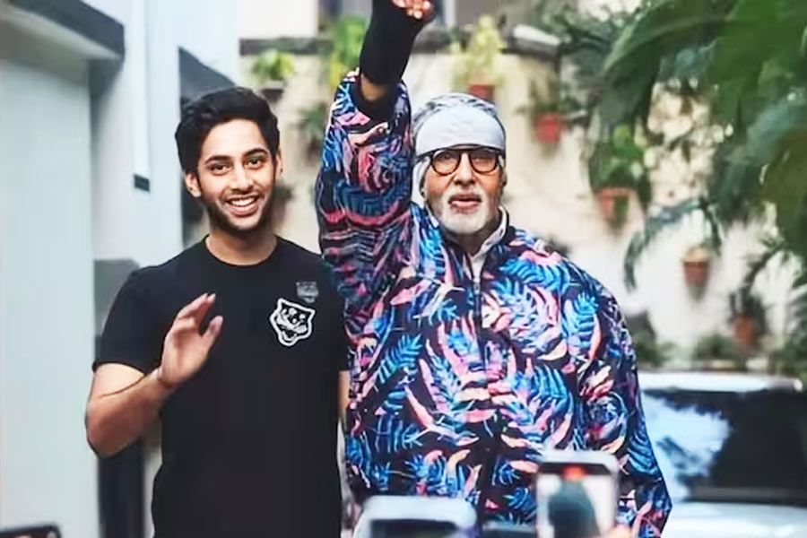 দাদু অমিতাভের পরিচয়ে আপত্তি অগস্ত্যর! সাফ বললেন, ‘আমি বচ্চনদের উত্তরাধিকার নই’