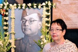 স্বাধীনতার ৭৮ বছর পরেও ‘নির্বাসিত’! নেতাজির চিতাভস্ম দেশে ফেরাতে আর্জি কন্যা অনিতার