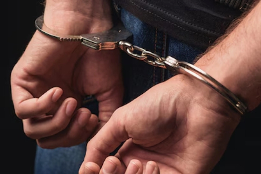 নাবালিকার সঙ্গে সম্পর্ক! যুবককে নগ্ন করে হাত-পা বেঁধে গণপিটুনি ওড়িশায়, ধৃত ২