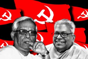 বুদ্ধবাবু ফিরিয়েছিলেন, গ্রহণ করছে অচ্যুদানন্দনের পরিবার! পদ্মপ্রাপ্তি নিয়ে প্রশ্ন সিপিএমের অন্দরেই