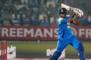 ‘দল আমাকে অলরাউন্ডার হিসাবে গড়ে তুলতে চায়’, ম্যাচ জিতিয়ে বলছেন হর্ষিত