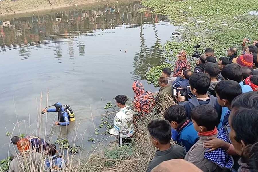 নৈরাজ্যের বাংলাদেশে ফের নিশানায় হিন্দু, চোর সন্দেহে তাড়া করতেই খালে ঝাঁপ! মৃত্যু মিঠুনের