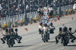 গণতন্ত্র, সংস্কৃতি ও শৌর্যের মেলবন্ধন, সাধারণতন্ত্র দিবসে কর্তব্যপথ যেন এক টুকরো ভারত