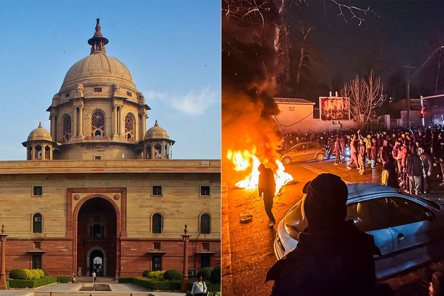 ক্ষোভের আগুনে জ্বলছে ইরান, হামলা চালাতে পারে আমেরিকাও! প্রবাসী ভারতীয়দের নিয়ে উদ্বিগ্ন নয়াদিল্লি