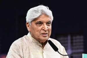 ‘এখনকার নেতারা জানেই না ধর্মনিরপেক্ষতা কী!’, সেক্যুলারিজমের পাঠ পড়ালেন ‘নাস্তিক’ জাভেদ আখতার