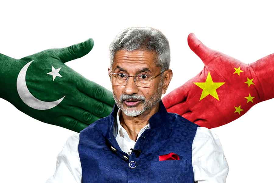 বালোচিস্তানে সেনা পাঠাচ্ছে চিন! সতর্ক করে জয়শংকরকে খোলা চিঠি পাক-বিদ্রোহী নেতার