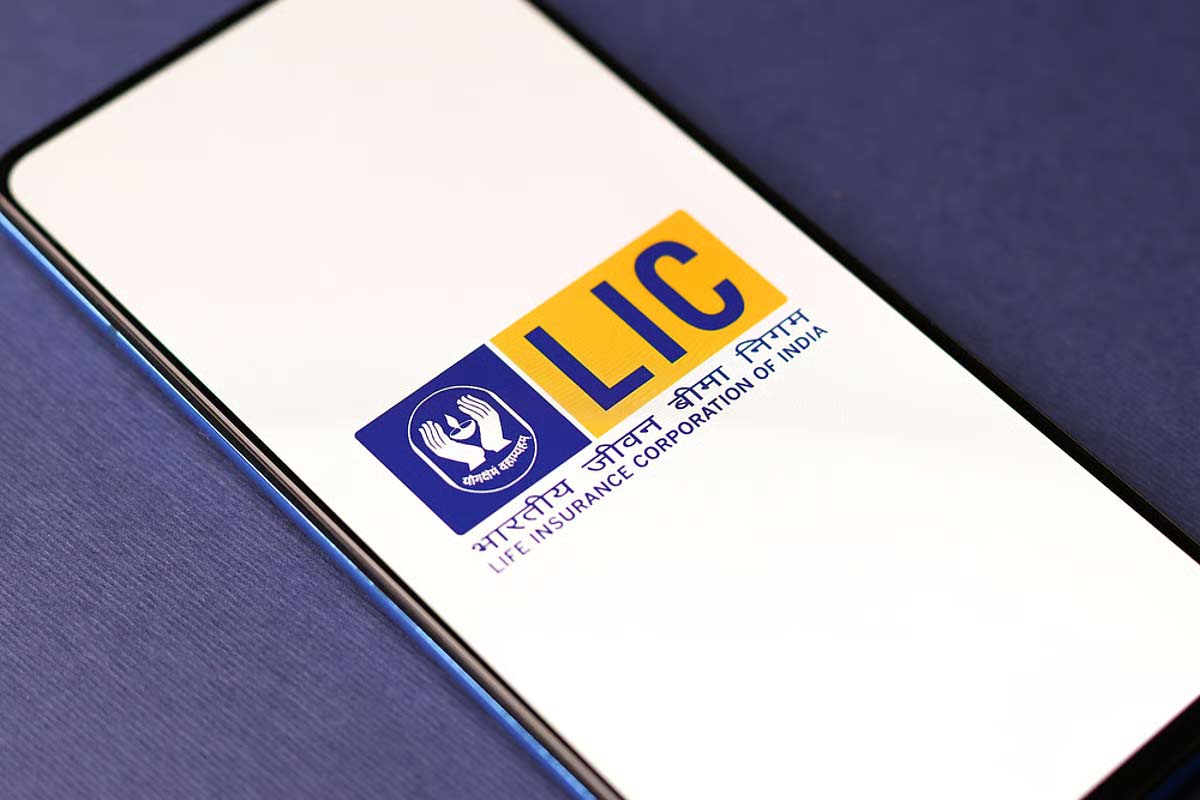 LIC new offer for new policy holders