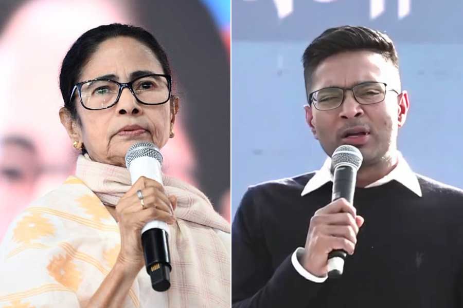 দু’মাসেই খুলবে পাথর খাদান, মমতার সঙ্গে কথা বলে বাঁকুড়ায় কর্মসংস্থান নিয়ে বড় প্রতিশ্রুতি অভিষেকের