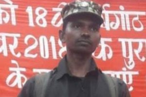 পেটের দায়ে তুলে নিয়েছিলেন অস্ত্র! অর্থাভাবেই শেষবার ছেলের মুখ দেখতে পেলেন না মাও নেতার মা