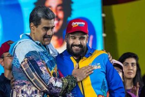 ‘ভেঙে পড়ো না, আমি একজন যোদ্ধা’, মার্কিন জেল থেকে দেশবাসীকে বার্তা মাদুরোর