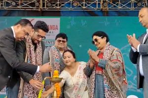 ‘স্বাস্থ্যসাথী’ গরিব মানুষের বড় ভরসা, দুর্গাপুরের স্বাস্থ্য কার্নিভালে এসে মন্তব্য পরমব্রতর