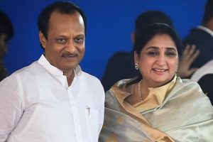 স্বামীর মৃত্যুর কয়েকঘণ্টার মধ্যেই উপমুখ্যমন্ত্রী! অজিতের ‘ইচ্ছাপূরণ’ করে শরদ শিবিরে ফিরবেন সুনেত্রা?