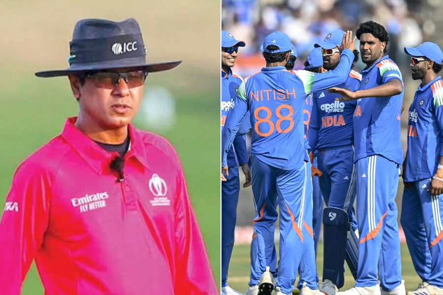 মুস্তাফিজে আপত্তি, কেন ভারতের ম্যাচে টাকা কামাচ্ছেন ‘বিতর্কিত’ বাংলাদেশি আম্পায়ার? ক্ষুব্ধ নেটিজেনরা