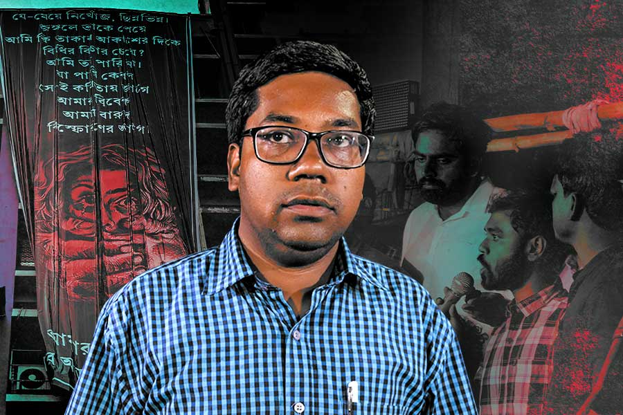 সংগঠন থেকে পদত্যাগ, চাই ৩০ লাখ! প্রতিহিংসার অভিযোগ