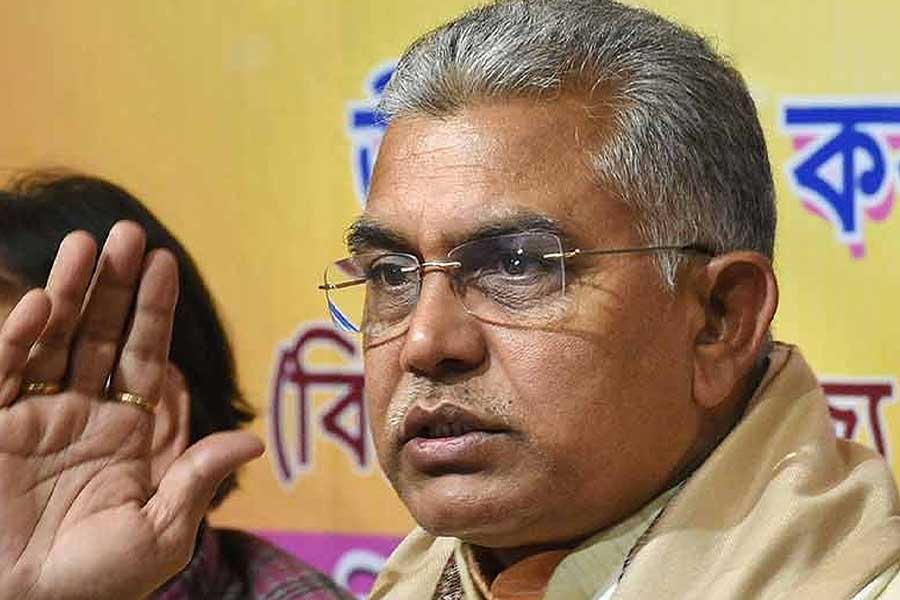 ‘মানুষের স্বার্থে…’, ফর্মে ফিরেই মন্ত্রী হওয়ার ইচ্ছাপ্রকাশ দিলীপ ঘোষের