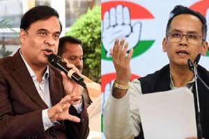 গগৈয়ের সঙ্গে দ্বন্দ্ব চরমে, এবার কংগ্রেস সাংসদের বিরুদ্ধে ৫০০ কোটির মানহানির মামলা হিমন্তের