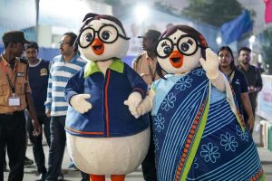 ২৩ কোটি থেকে বেড়ে ২৭ কোটি! একলাফে বইমেলায় বই বিক্রি বাড়ল ১৫ শতাংশ, বাড়ল ভিড়ও