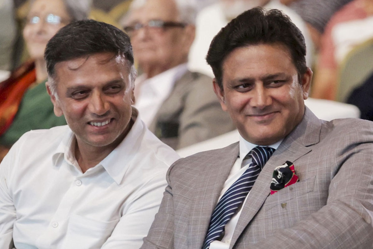 ‘বাবা জীবিত থাকলে খুশি হতেন’, চিন্নাস্বামীতে নিজের নামে স্ট্যান্ডে আবেগপ্রবণ দ্রাবিড়, সম্মানিত কুম্বলেও