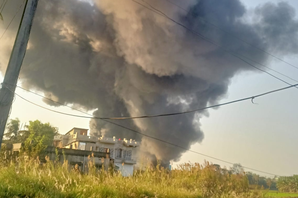 Devastating fire breaks out at oil godown at Nandakumar