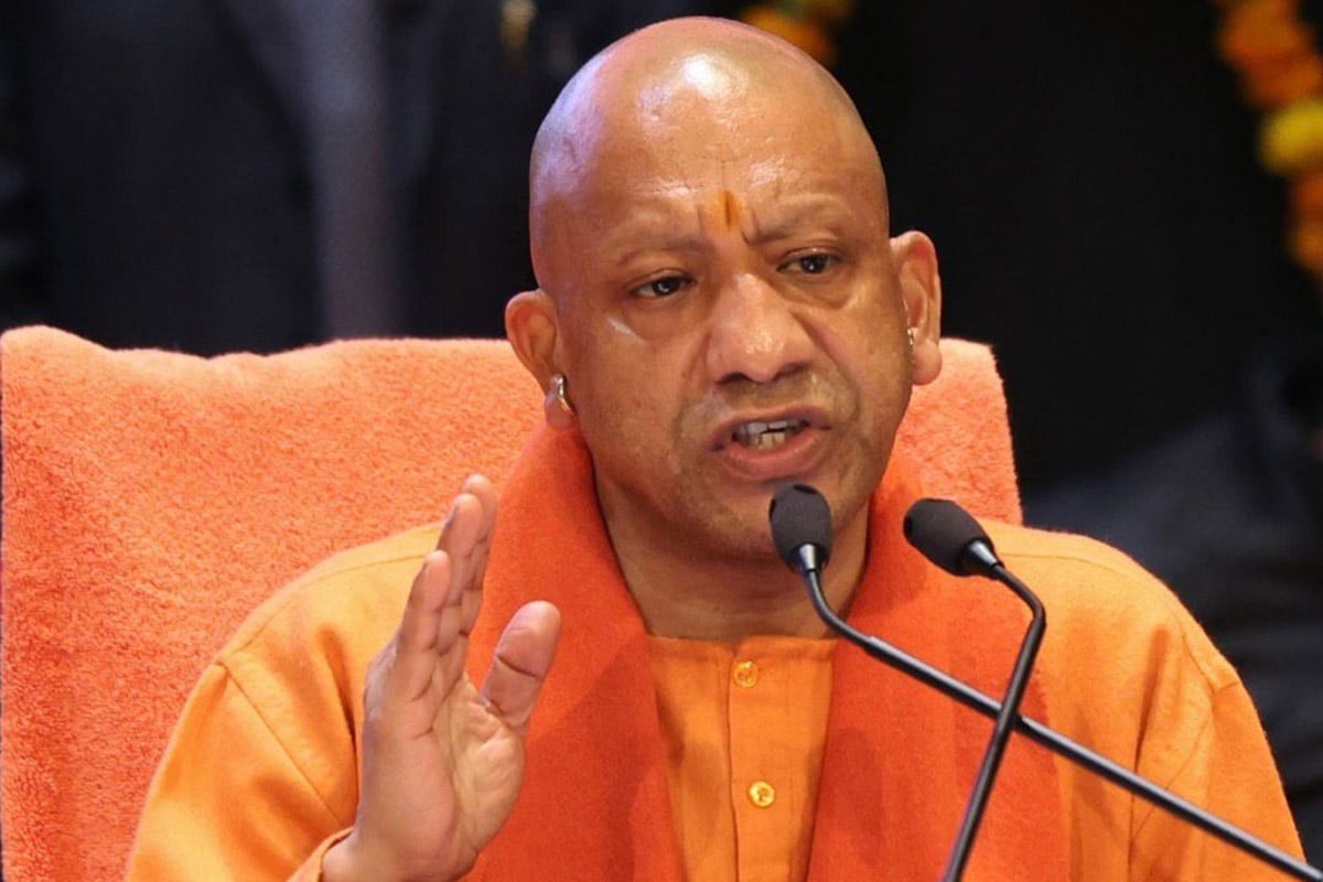 বাজেট-দর্পণে বিরোধীদের জবাব যোগীর, উন্নয়নের নিরিখে দেশের সেরা তিনে উত্তরপ্রদেশ