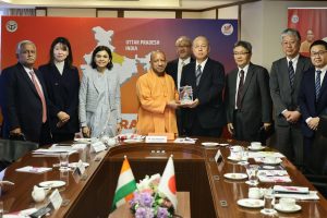 যোগীর টোকিও সফরেই ১১ হাজার কোটির মউ, উত্তরপ্রদেশে নামছে শিল্পের ঢল
