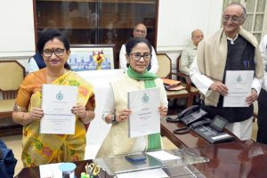 যুবসাথী চালু হলেও বন্ধ হবে না যুবশ্রী, বিরোধীদের অপপ্রচার উড়িয়ে ঘোষণা চন্দ্রিমার