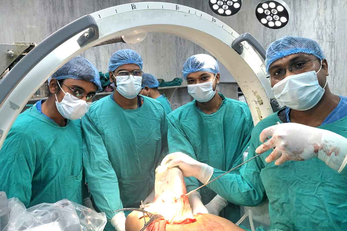 Dr. Saikat Sau and his team created an exceptional example by using a handmade broken nail removal tool sourced from a local mechanic in Howrah