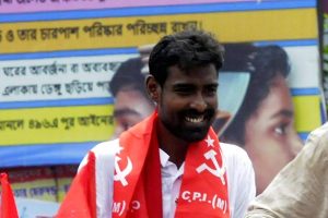 ইস্তফার সিদ্ধান্ত তাঁর নয়, মুখ খুললেন চিঠি নিয়েও, দলের বিরুদ্ধে ক্ষোভ উগরে ‘ইউটার্ন’ প্রতীক উরের?