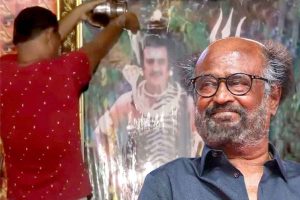‘শিবরূপী’ রজনীকান্তকে পুজো ভক্তের, ‘ধর্ম নিয়ে ঠাট্টা’! চোখ রাঙাল নেটপাড়া