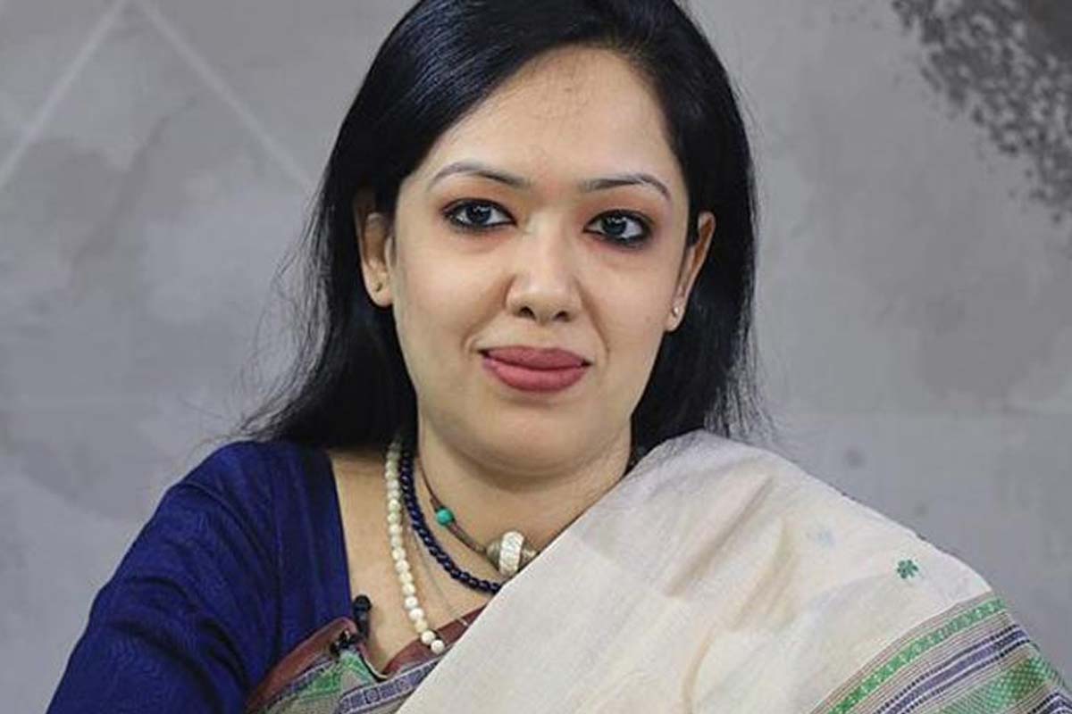 জয়ের দোরগোড়ায় স্বতন্ত্র প্রার্থী রুমিন ফারহানা