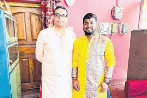 বিজেপি সাংসদ সৌমিত্রের আপ্তসহায়ক নির্দেশে তোলাবাজি! অভিযুক্তকে হন্যে হয়ে খুঁজছে পুলিশ