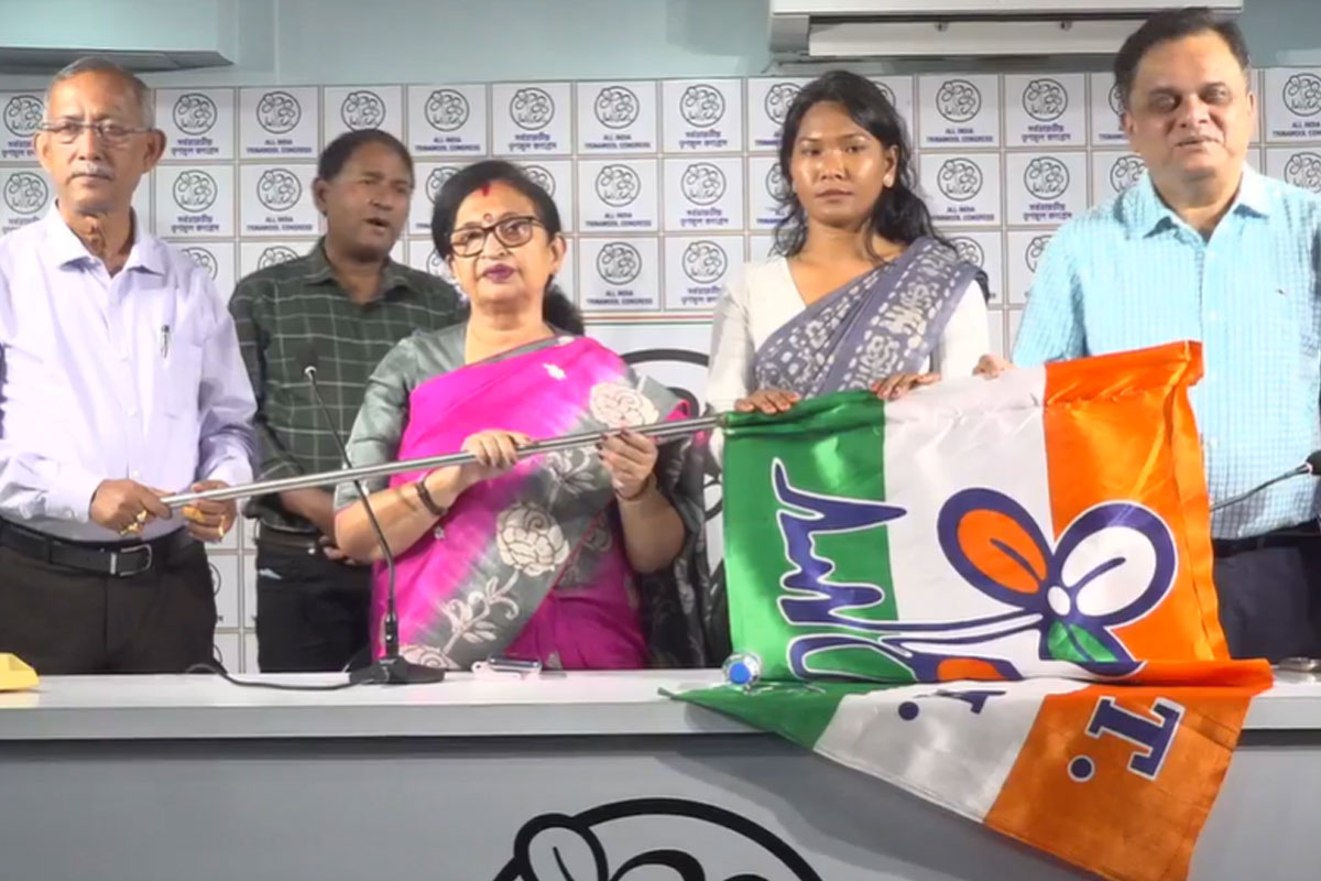 রেলের ‘নো ডিউস’ সার্টিফিকেটে কাটল ফাঁড়া, মনোনয়ন জমায় বাধা রইল না স্বপ্নার