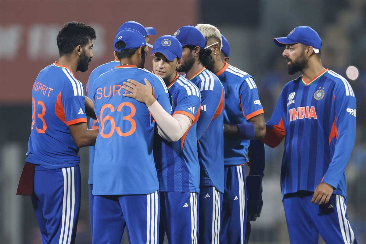 ‘কোয়ার্টার ফাইনালে’র আগে বিপত্তি! দীর্ঘক্ষণ পরে কলকাতায় নামল সূর্যদের বিমান, কিন্তু কেন? 