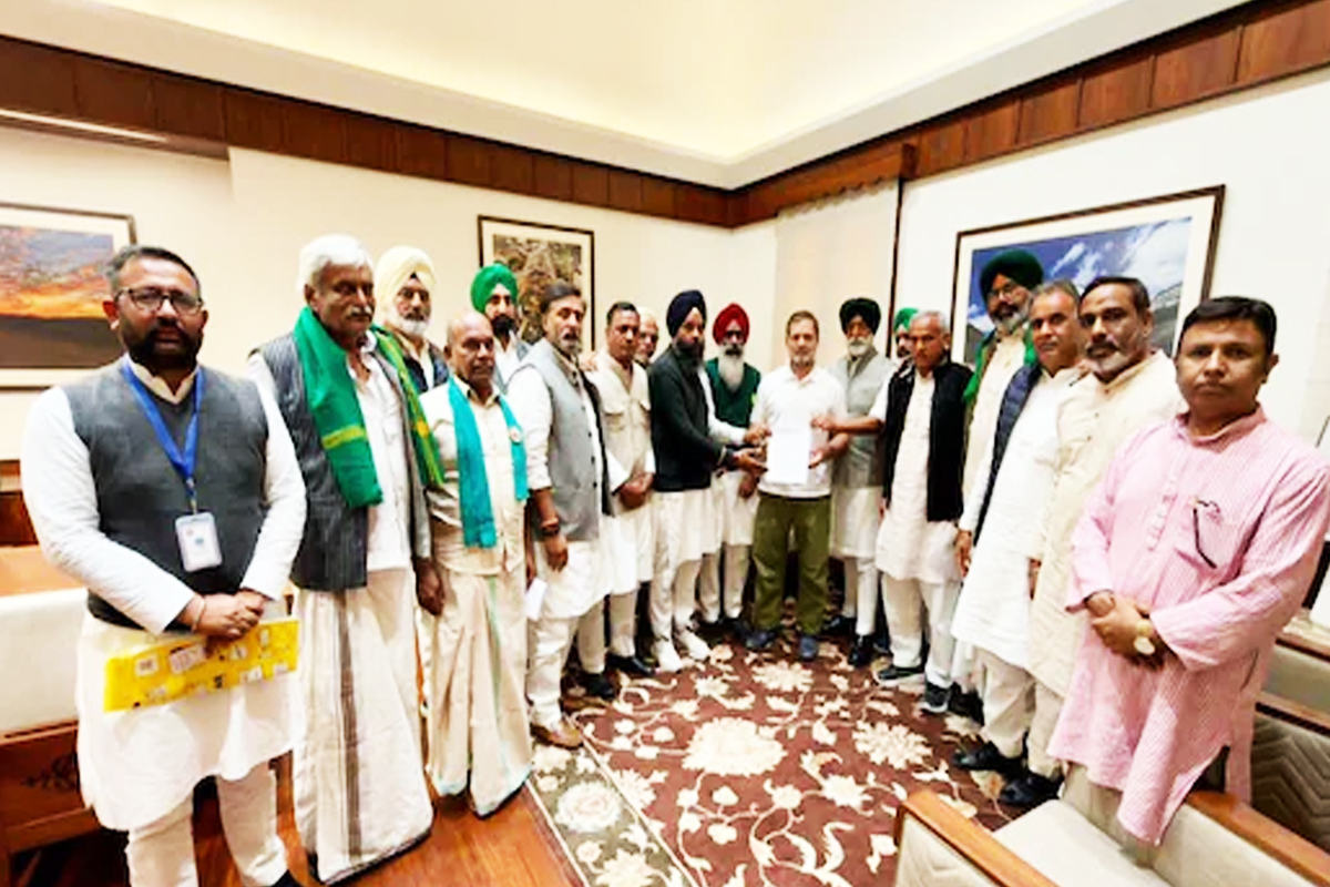 ভারত-মার্কিন বাণিজ্যচুক্তি আবহে কৃষক নেতাদের সঙ্গে দেখা করলেন রাহুল, ‘নাটক’, বলছে বিজেপি