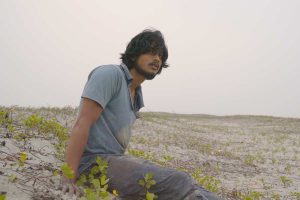 তথাকথিত শ্রেণিতন্ত্রের পর্দা সরিয়ে অন্য বাংলার দিকে তাকাতে বাধ্য করে ‘অদম্য’, কেমন হল ছবি? পড়ুন রিভিউ
