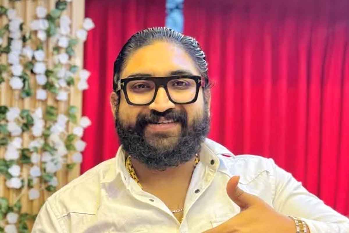 গাড়িচালকের প্রেমে সন্তানদের উপর নির্মম নির্যাতন! স্ত্রীর ভিডিও প্রকাশ বারাকপুরের বিখ্যাত বিরিয়ানি বিক্রেতার