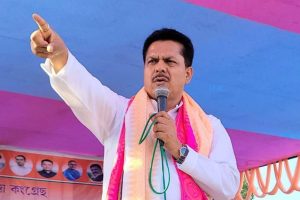 ইস্তফার পরই বিজেপি যোগের প্রস্তাব, ডিগবাজি খেয়ে পদত্যাগ প্রত্যাহার! ভোটমুখী অসমে নাটক কং নেতার