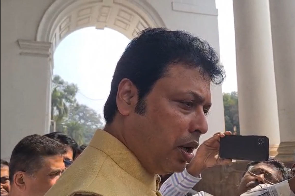 নজরে নবান্ন: বিজেপি বিধায়কদের পারফরম্যান্সে ‘বিরক্ত’ বিপ্লব দেব! ড্যামেজ কন্ট্রোলে আসরে শুভেন্দু