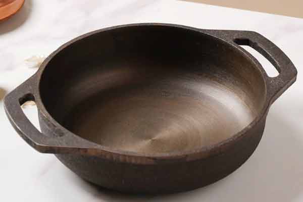iron utensil