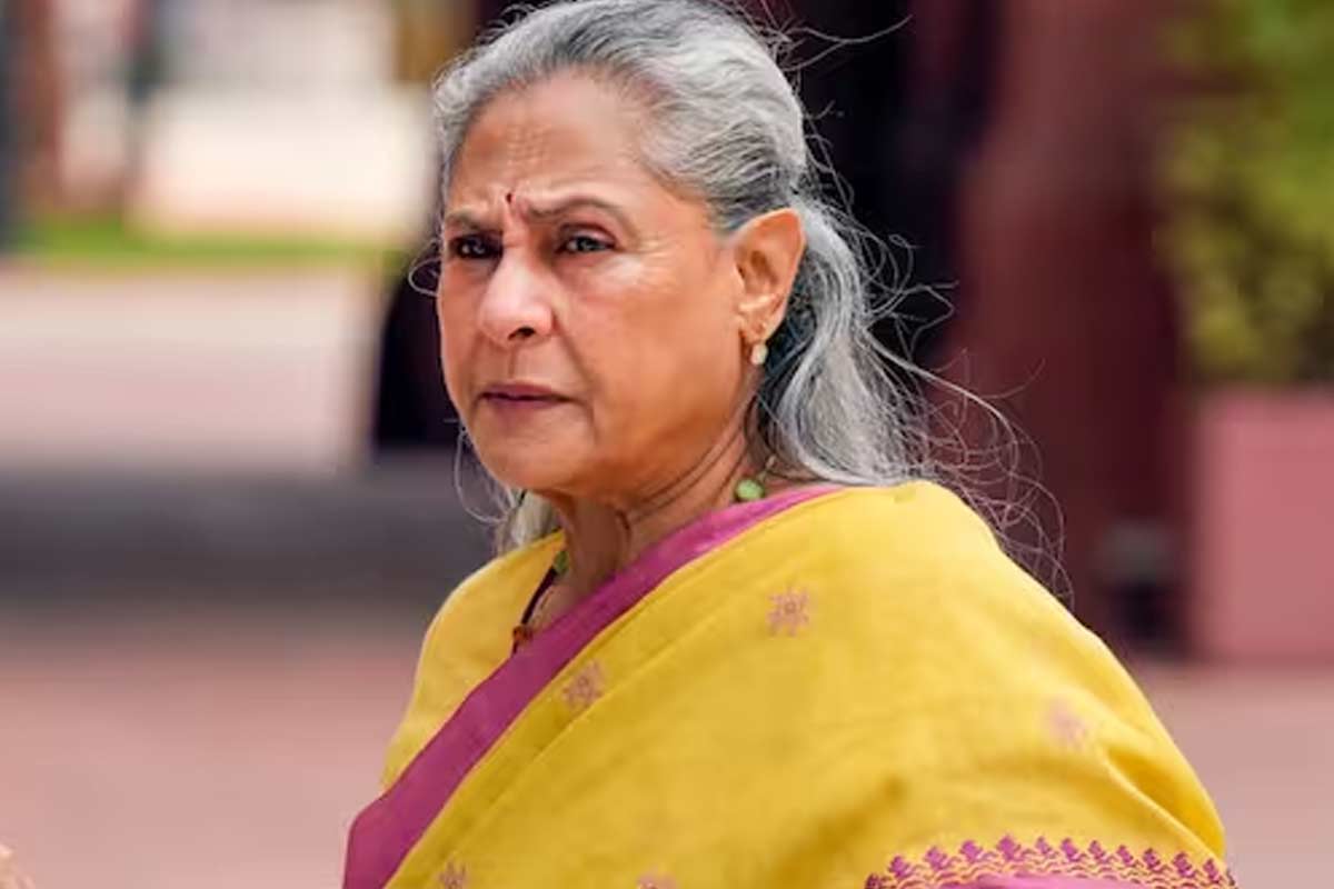 ‘যথেষ্ট হয়েছে’, ফের পাপারাজ্জিদের দেখে রণরঙ্গিনী মূর্তি জয়ার! আর কী বললেন বচ্চনঘরনি?