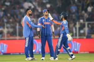 অপরাজিত থেকে বিশ্বকাপের সুপার এইটে ভারত, লড়ে বিদায় নিল নেদারল্যান্ডস