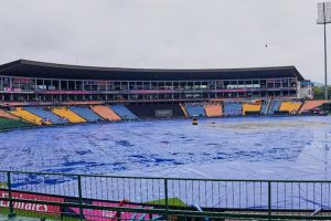 ইংল্যান্ড ম্যাচে ঝুলছে সেমিফাইনাল ভাগ্য, বৃষ্টিতে ভেস্তে যাবে পাকিস্তানের স্বপ্ন?