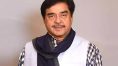 কীর্তি আজাদের পর ‘বহিরাগত’ শত্রুঘ্নও মমতার পাশে, বললেন, ‘দিদির সঙ্গ ছাড়ব না’