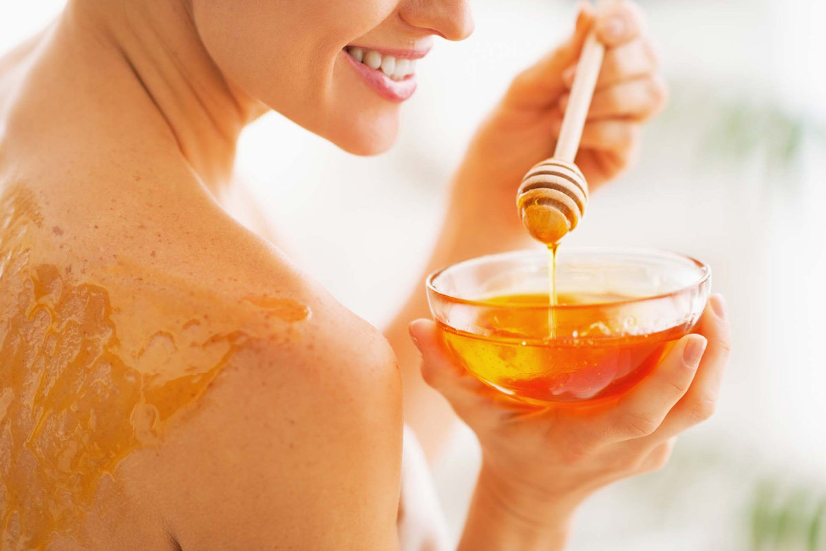 Holi Skin Care: Multani mitti and apple cider vinegar pack
